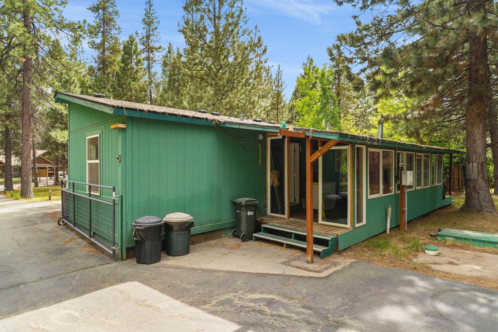 16928 Covina Road, Bend, OR 97707