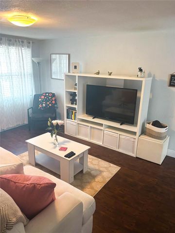 4415 JOHN BELL JR DRIVE, Tampa, FL 33610