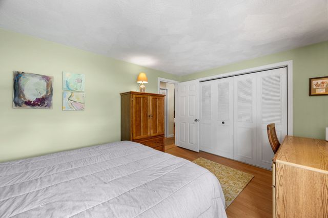 31 Highview Dr 31, Sandwich, MA 02563