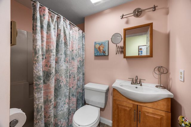 31 Highview Dr 31, Sandwich, MA 02563