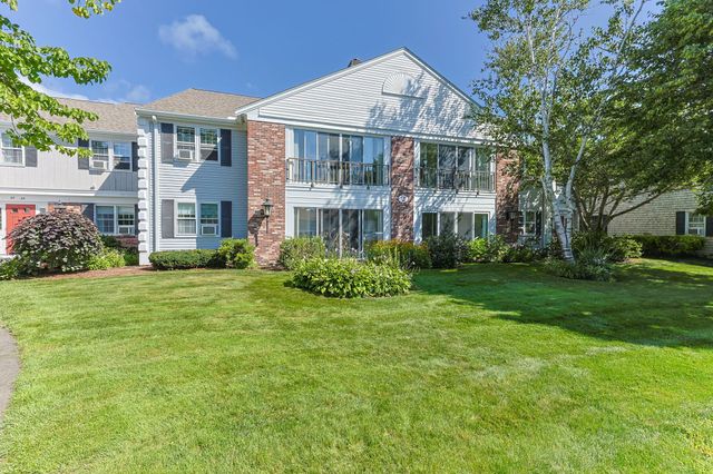 31 Highview Dr 31, Sandwich, MA 02563
