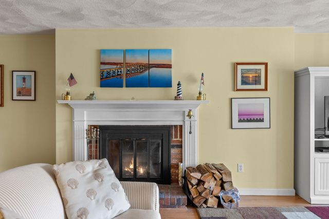 31 Highview Dr 31, Sandwich, MA 02563