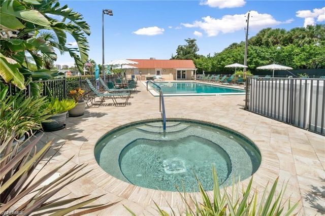 4700 Tahiti DR, Bonita Springs, FL 34134