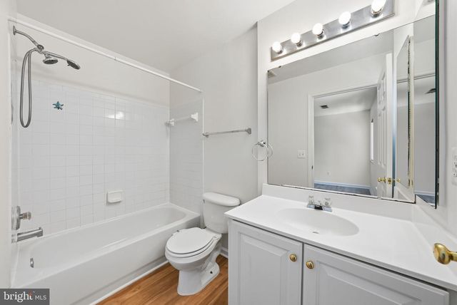 2957 HUNTINGTON GROVE SQ, Alexandria, VA 22306