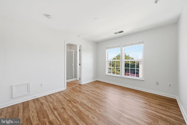 2957 HUNTINGTON GROVE SQ, Alexandria, VA 22306