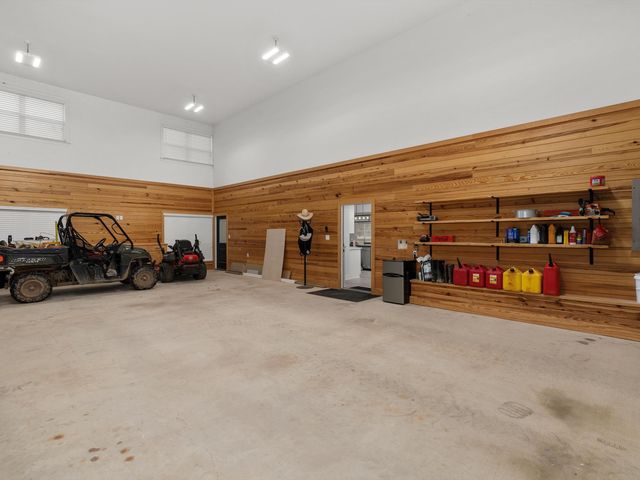 3288 US Hwy 79 S, Carthage, TX 75633