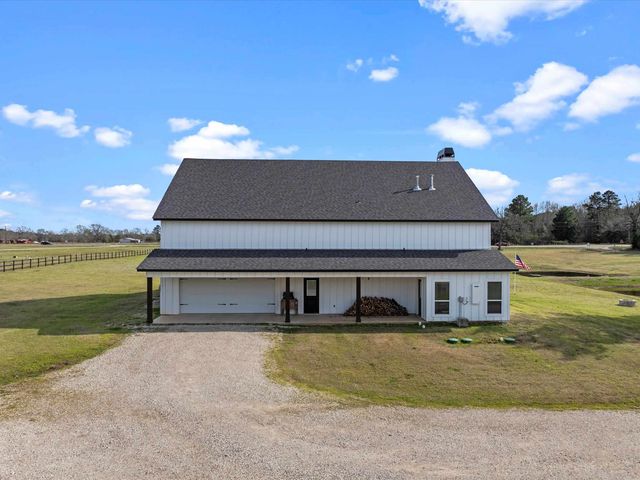 3288 US Hwy 79 S, Carthage, TX 75633