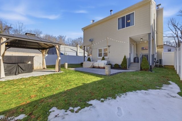 12 Woodland Ave, Mount Olive Twp., NJ 07828