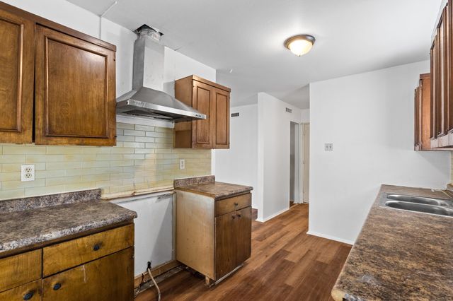 2918 Pinewood Drive, Garland, TX 75044