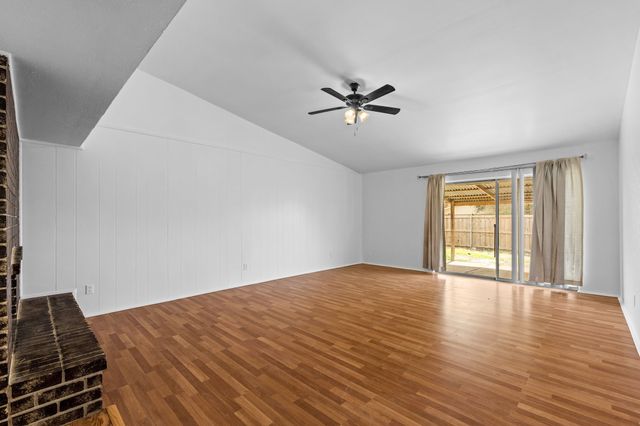 2918 Pinewood Drive, Garland, TX 75044
