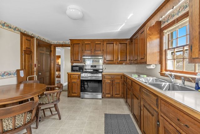 24 Doric Avenue, Dennis, MA 02670