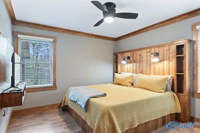 211 Bluff Pointe Road, Guntersville, AL 35976