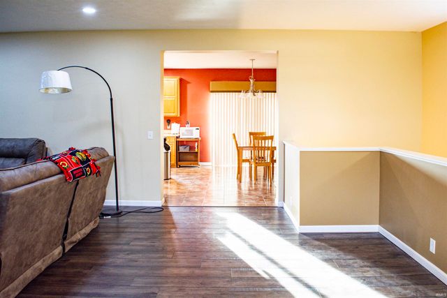 59699 Park Side Drive, Elkhart, IN 46517