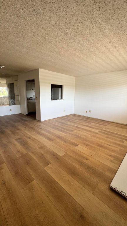 100 VILLAGE GREEN Circle E 314, Palm Springs, FL 33461