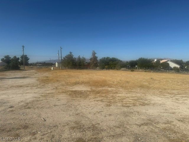 2101 East Dandelion Street, Pahrump, NV 89048