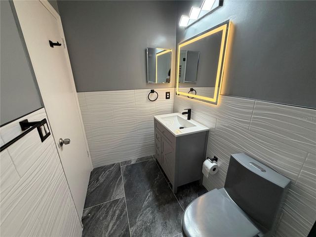 572 TREE SHORE DRIVE, Orlando, FL 32825