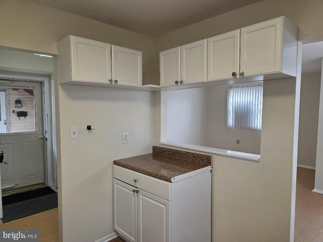 22--2 FLORENCE TOLLGATE PL, Burlington, NJ 08016