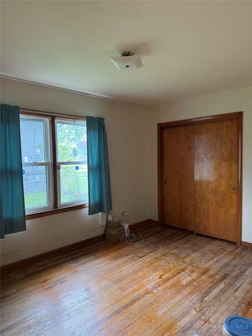 1317 E 16th Street, Des Moines, IA 50316