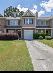 113 Oak Green Drive, Lawrenceville, GA 30044