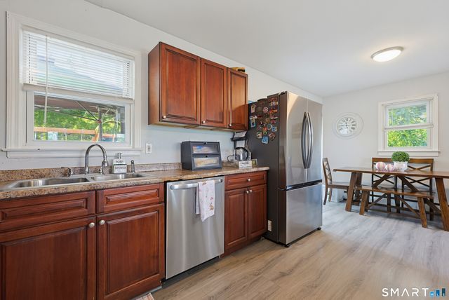 125 Florence Street, East Haven, CT 06512