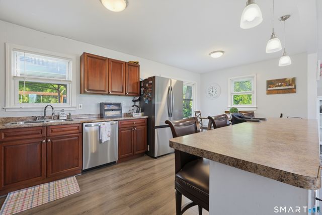 125 Florence Street, East Haven, CT 06512