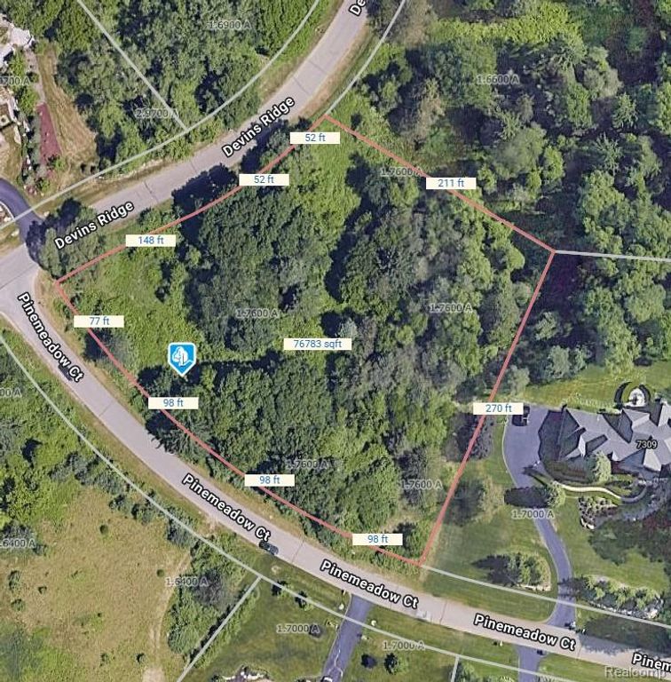 000 Pine Meadow Court, Clarkston, MI 48348