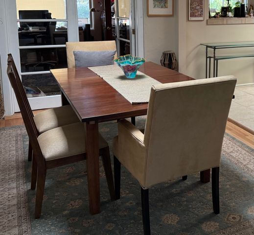 821 Solano Drive NE, Albuquerque, NM 87110