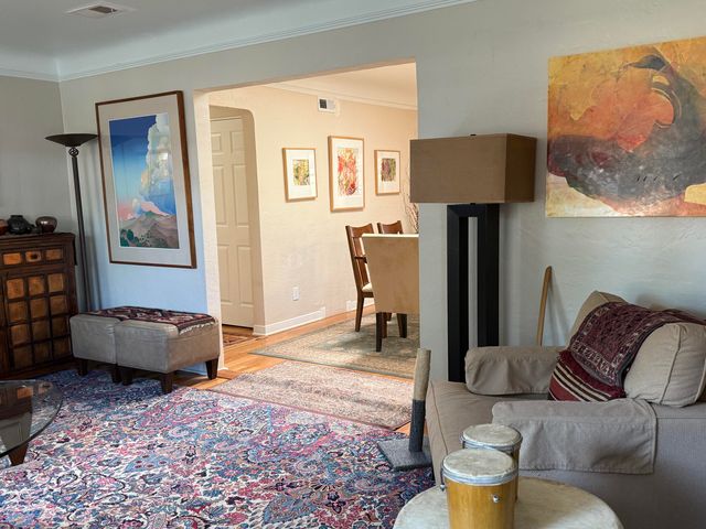 821 Solano Drive NE, Albuquerque, NM 87110