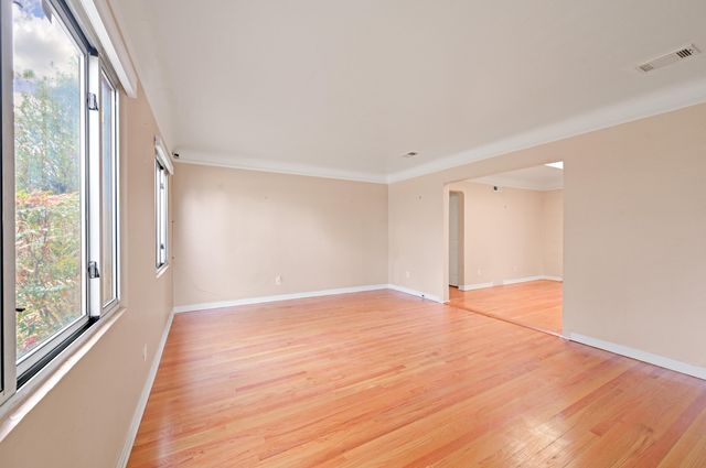 821 Solano Drive NE, Albuquerque, NM 87110