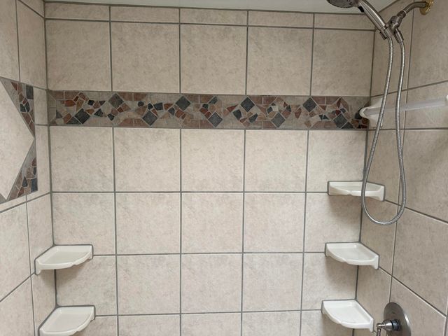 821 Solano Drive NE, Albuquerque, NM 87110