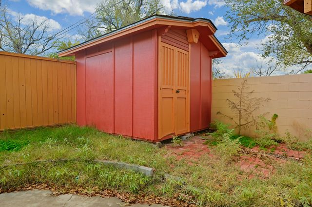 821 Solano Drive NE, Albuquerque, NM 87110