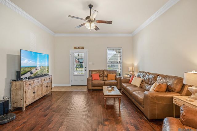 12246 Grand Wood Ave, Gonzales, LA 70737