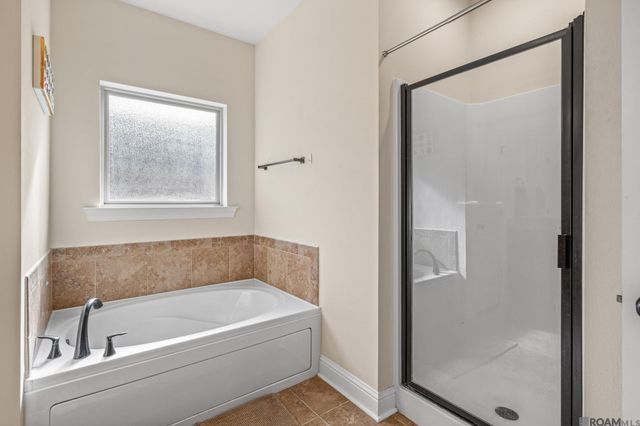 12246 Grand Wood Ave, Gonzales, LA 70737