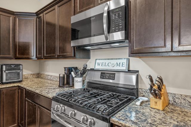 12246 Grand Wood Ave, Gonzales, LA 70737