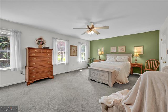 20 MAPLE SHADE LN, Fleetwood, PA 19522