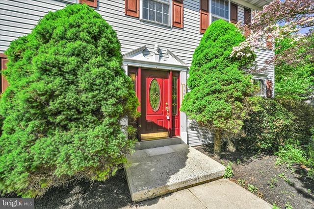 20 MAPLE SHADE LN, Fleetwood, PA 19522