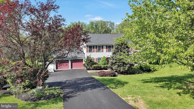 20 MAPLE SHADE LN, Fleetwood, PA 19522