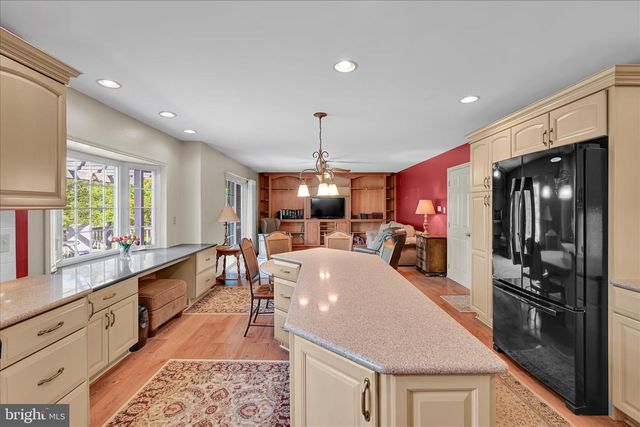 20 MAPLE SHADE LN, Fleetwood, PA 19522
