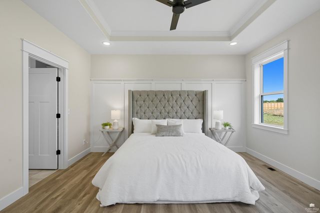 14226 Prairie West, Wamego, KS 66547