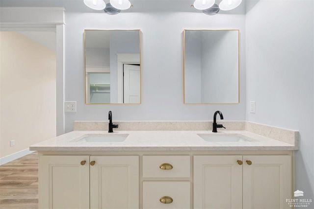 14226 Prairie West, Wamego, KS 66547