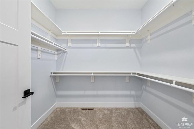 14226 Prairie West, Wamego, KS 66547