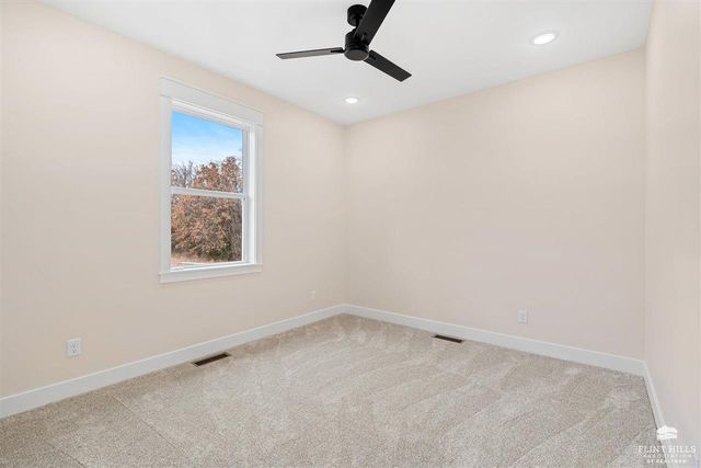 14226 Prairie West, Wamego, KS 66547