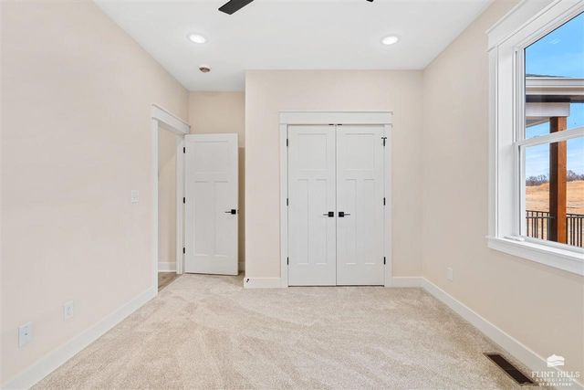 14226 Prairie West, Wamego, KS 66547