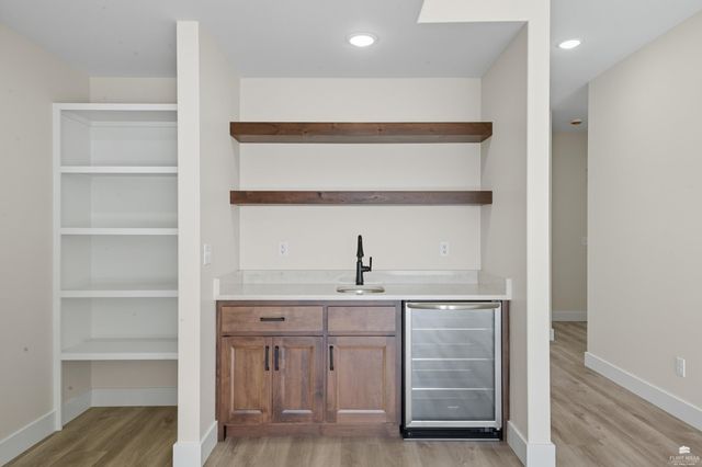 14226 Prairie West, Wamego, KS 66547