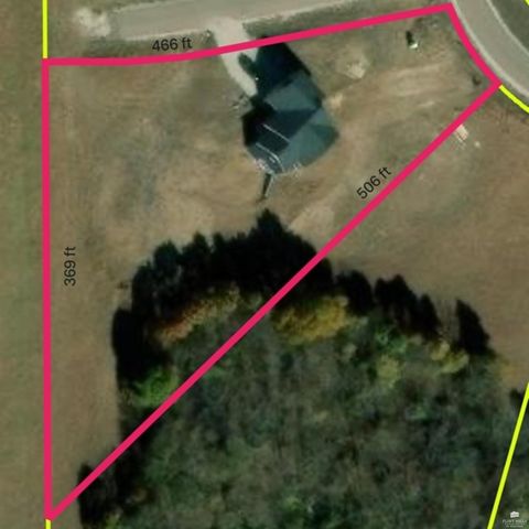 14226 Prairie West, Wamego, KS 66547