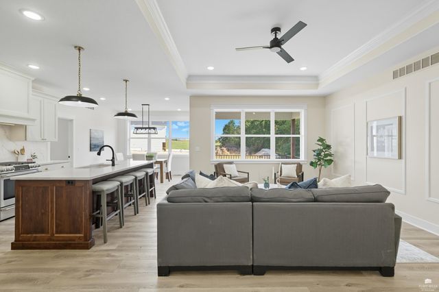 14226 Prairie West, Wamego, KS 66547