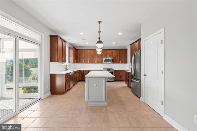 20454 MALL CENTER WAY, Lewes, DE 19958