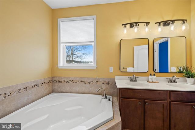 20454 MALL CENTER WAY, Lewes, DE 19958