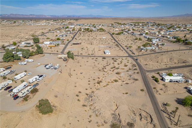 4733 E Beach Drive, Topock, AZ 86436