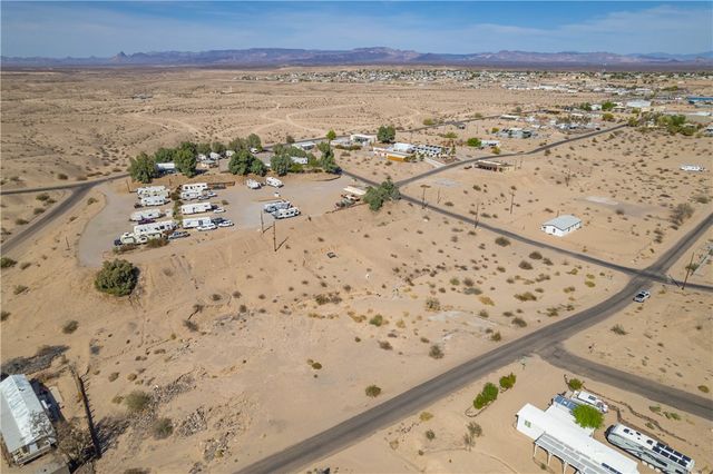 4733 E Beach Drive, Topock, AZ 86436